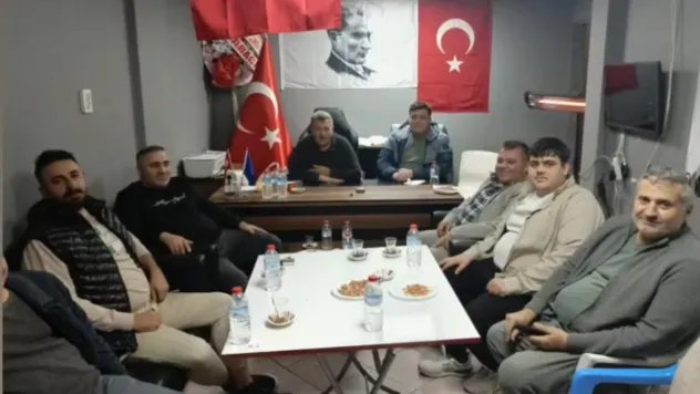 İl Başkan Yardımcısı Mehmet Can ve Turgutlu Ekibi Partiden Ayrıldı