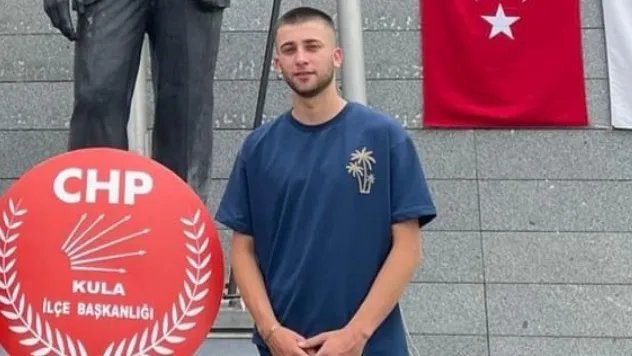 Kula CHP'nin yeni Gençlik Kolları Başkanı Hurşit İnce oldu